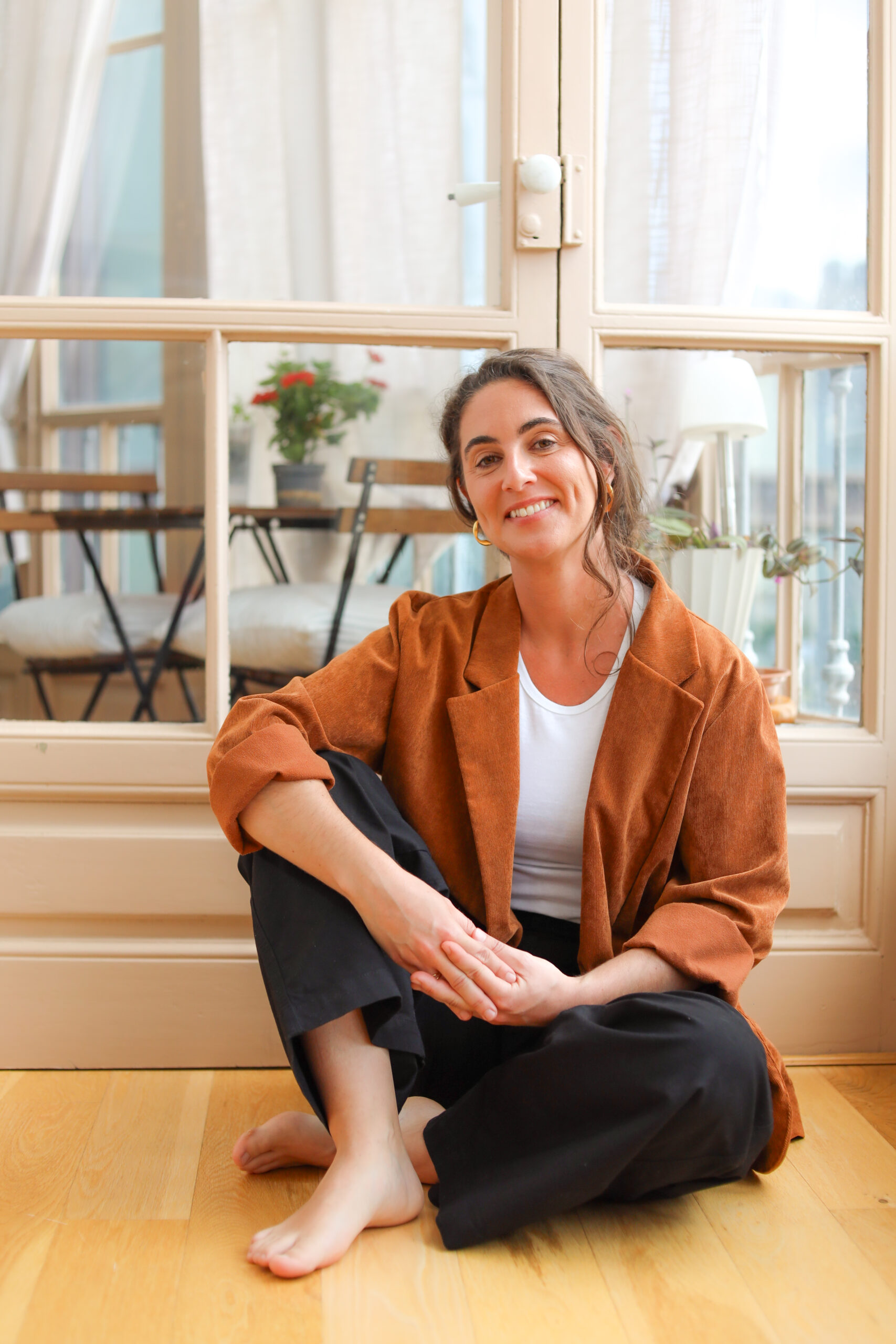Retrato en galería del estudio de Terapias y Masajes Alba Illarena
